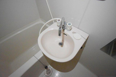 【洗面所】 | リリエンハイムⅢ