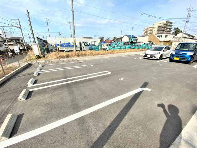Dear Courtの駐車場