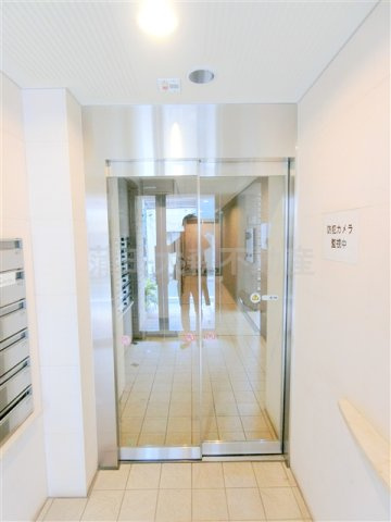 CASA  IMUTAのエントランス
