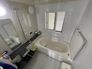 【浴室】 | 北群馬郡吉岡町漆原　中古戸建 | 浴室乾燥機付のお風呂は、雨の時期も快適に洗濯物できます