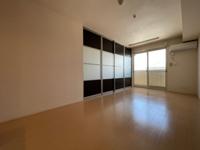 【居間・リビング】 | 滝つじハイツ