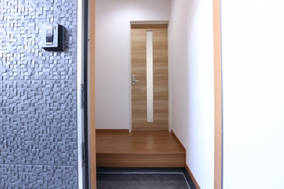 【玄関】 | パルフラッツ王居殿