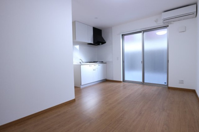 【居間・リビング】 | パルフラッツ王居殿