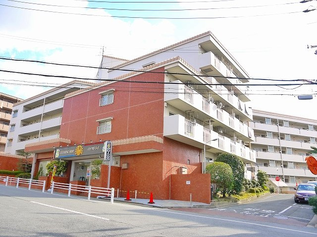 サンライフ学園前の外観