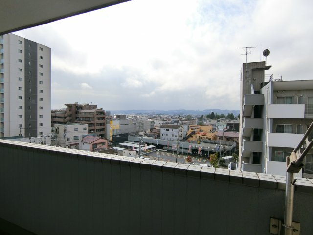 昭島市昭和町２丁目の賃貸マンションの展望