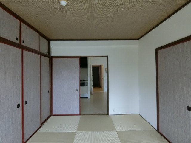 第一青葉マンションの和室