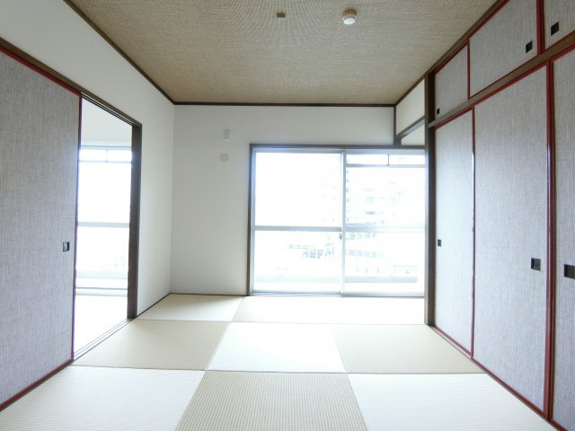 第一青葉マンションの和室