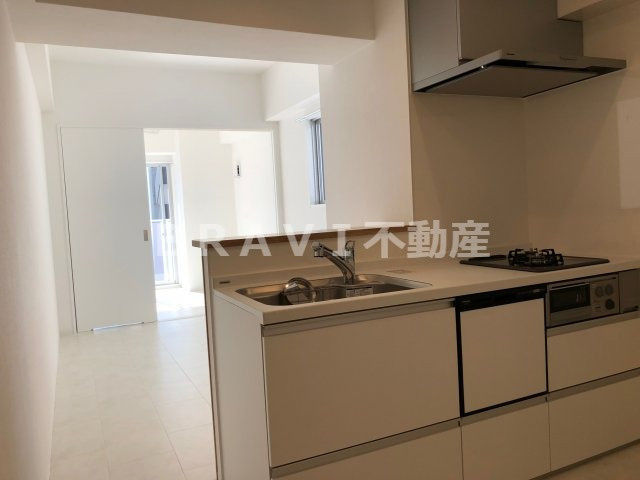 C.COLOR南新町（シーカラーミナミシンマチ）　BRAVI不動産のキッチン|【C.COLOR南新町】きれいなキッチンです