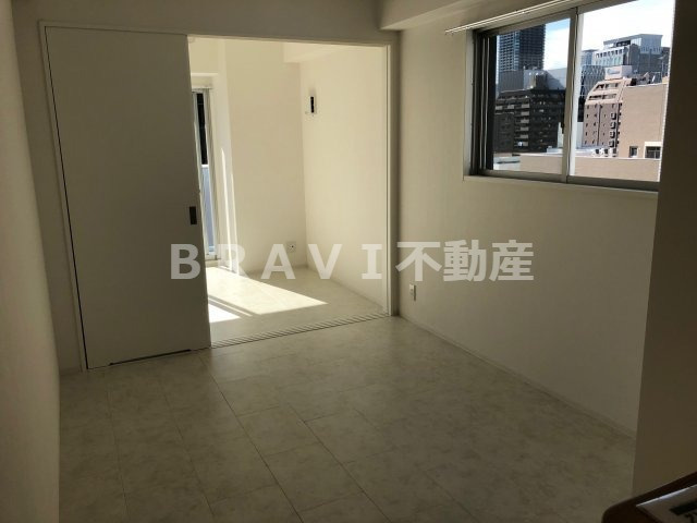 C.COLOR南新町（シーカラーミナミシンマチ）　BRAVI不動産の居間・リビング|【C.COLOR南新町】居間です