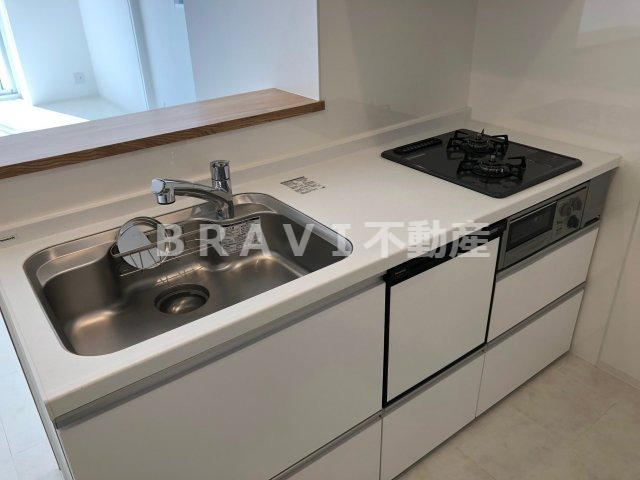 C.COLOR南新町（シーカラーミナミシンマチ）　BRAVI不動産のキッチン|【C.COLOR南新町】キッチンでお料理をお楽しみください