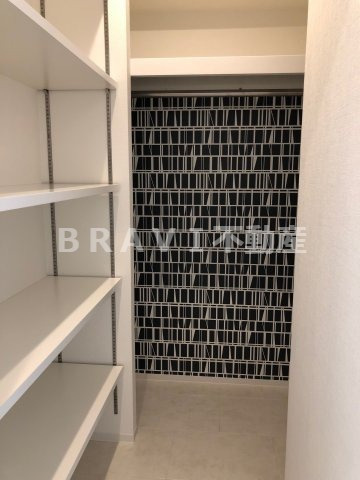C.COLOR南新町（シーカラーミナミシンマチ）　BRAVI不動産の収納|【C.COLOR南新町】たっぷりとした収納スペースです