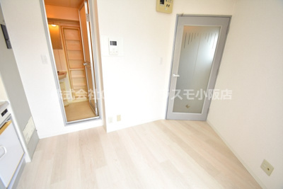 【洋室】 | 東大阪レヂデンス