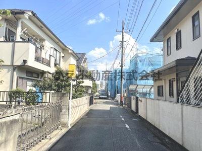 【前面道路含む現地写真】 | 仲介手数料無料　府中市天神町1丁目新築戸建て4棟　A号棟