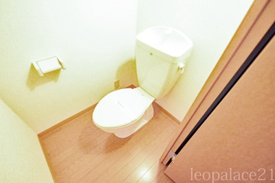 【トイレ】 | H＆M