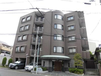【外観】 | 覚王山パークハイツ＜仲介手数料無料＞ | リノベーション済み。
保証付きマンションです。
千種区の不動産売買の事ならマックスバリュで住まい相談エムワイホームにお任せください。