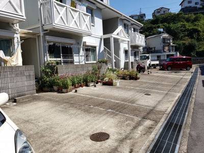 【駐車場】 | 松本ハイツ | 敷地内☆神戸市垂水区　松本ハイツ　賃貸☆