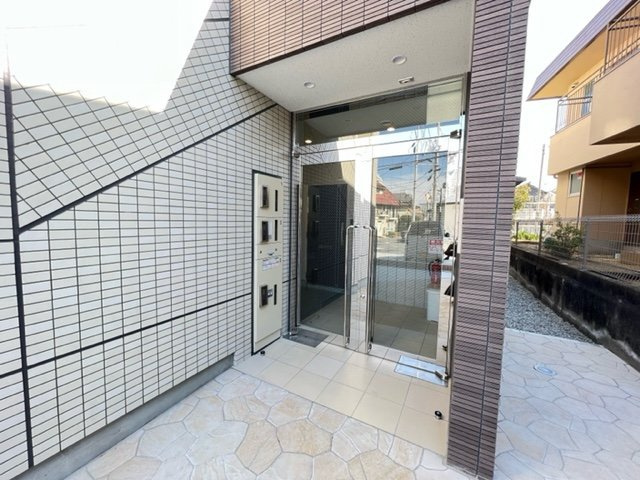 コンフォールヴィラⅢのエントランス
