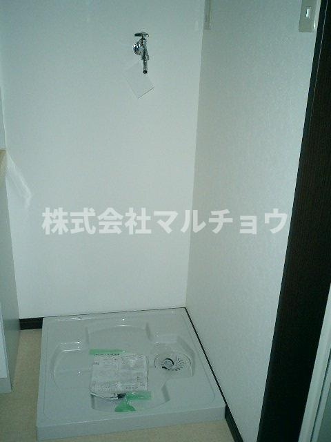 マンションＥＸⅢの設備|洗濯機は室内へ置くことができます
