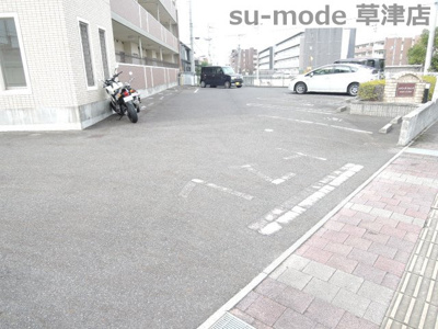 【駐車場】 | メゾン・ド・フォンテ