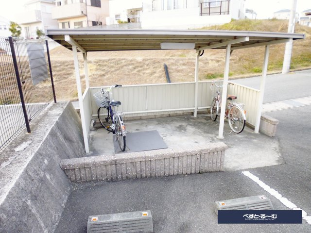 クレールヒル白水のその他共用部分|駐輪場