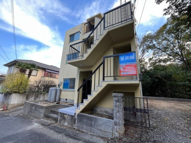 ぺディコート神戸舞子坂の駐車場