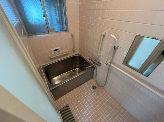 ぺディコート神戸舞子坂の浴室