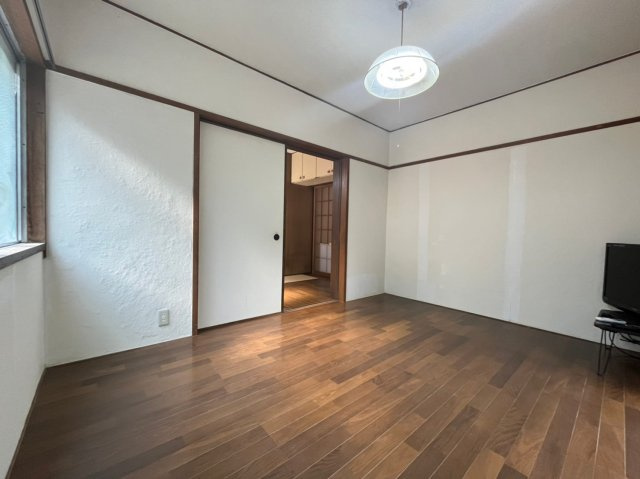 ぺディコート神戸舞子坂の居間・リビング