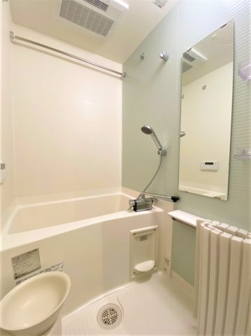 「防音マンション」ラシクラスInfina中村橋の浴室|浴室乾燥機・追炊き付きの浴室です。