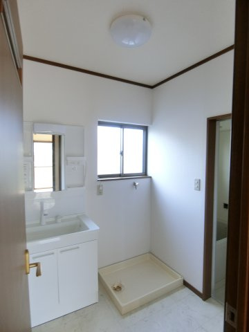 サニーサイドの洗面所