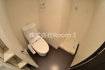 【トイレ】 | アーバンフラッツ上町 | 落ち着いた色調のトイレです