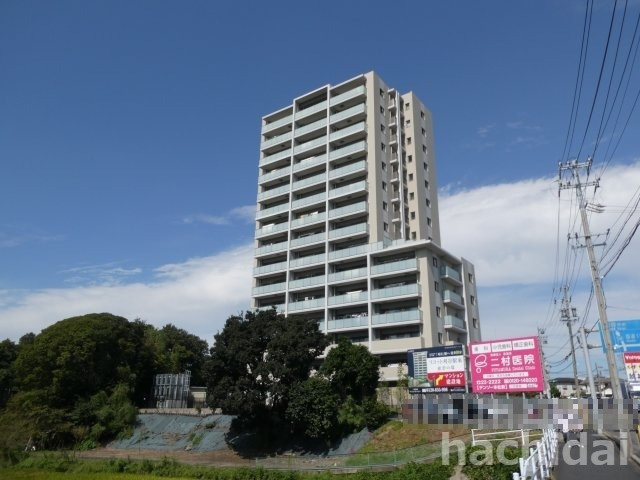 バンベール刈谷レジデンスの外観