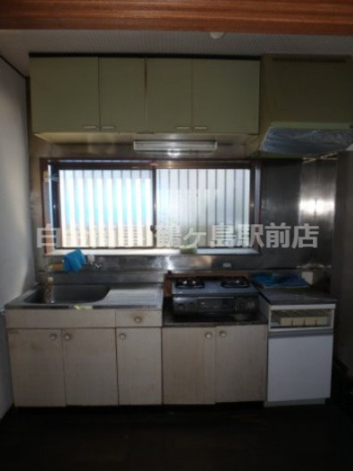 坂戸市善能寺中古戸建のキッチン