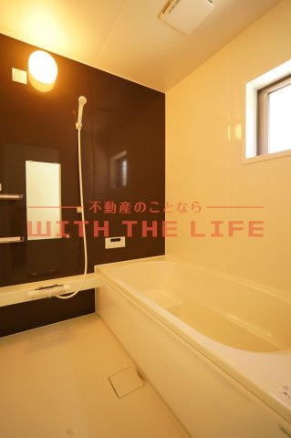 カーサクレスト【キャッシュバック対象物件】の浴室|落ち着いた空間のお風呂です