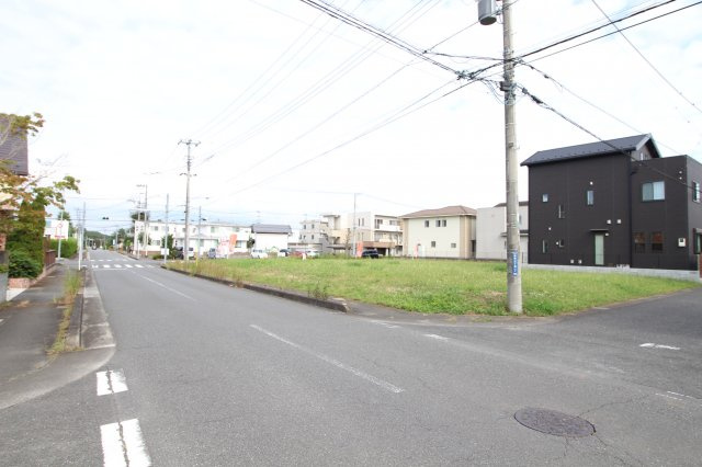 鶴ヶ島市新町　建築条件なし売地　東武越生線『一本松駅』徒歩13分　【新町小学区】の周辺