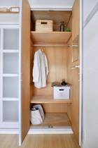 室内には収納付き