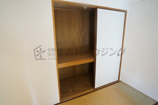 シャルマンコーポ荒牧の収納