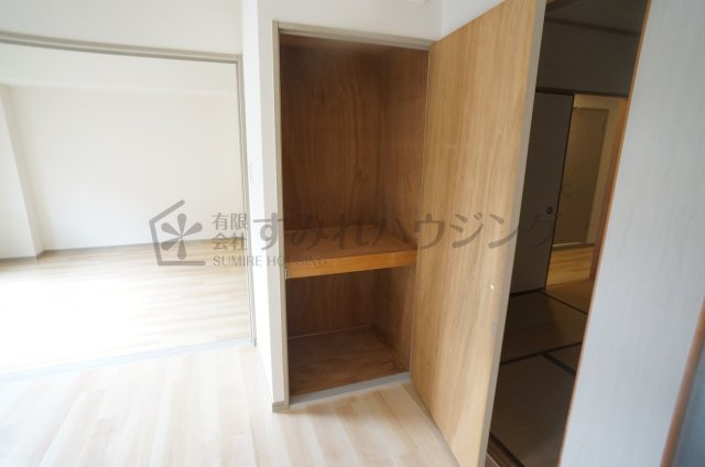 シャルマンコーポ荒牧の収納