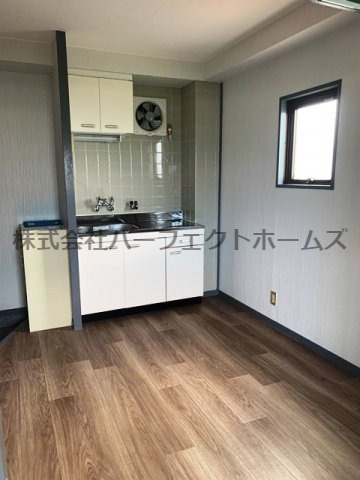 昭光マンションの居間・リビング|ゆったり過ごせるリビングです