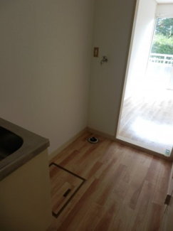 【内装】 | Van Vincent | 室内洗濯機置き場です。冷蔵庫と並べて設置して頂きます。