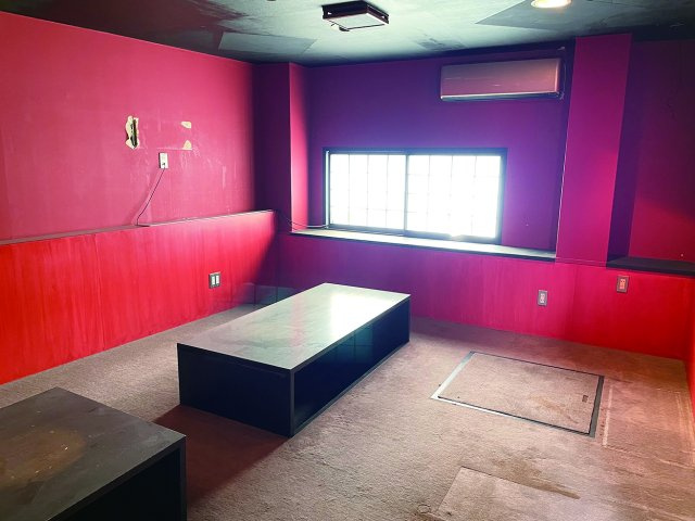 米子市朝日町　バニービル3F テナントの内装