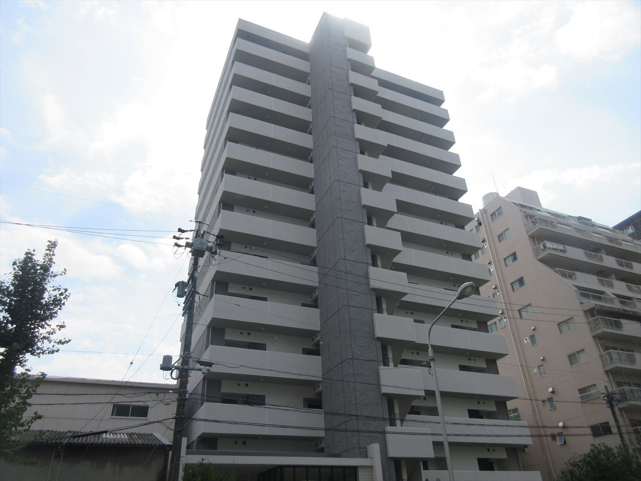 アースグランデ泉