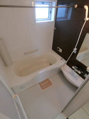 ジュエル　ルビーの浴室