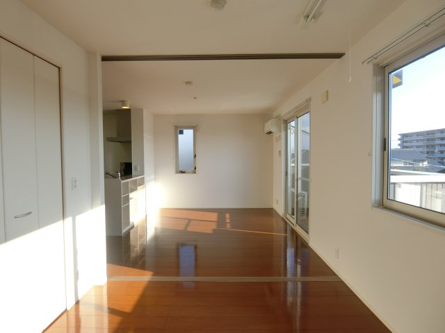 カーサ　エノンの洋室