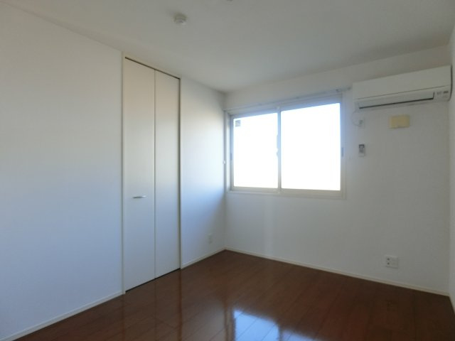 カーサ　エノンの洋室