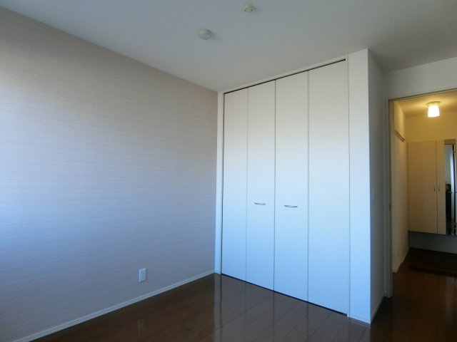 カーサ　エノンの洋室