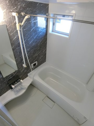 カーサ　エノンの浴室