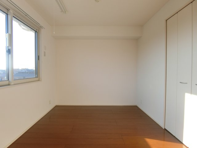 カーサ　エノンの洋室