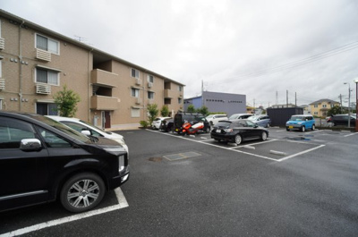 【駐車場】 | オークリーフ