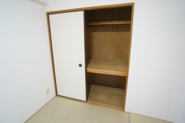 シャトーヌーヴォーの収納|参考、同建物・同間取りの号室