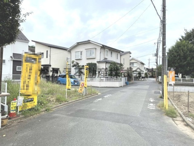 【前面道路含む現地写真】 | 日野市南平８丁目土地（建築条件付）
